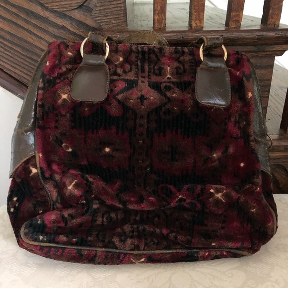 Vintage Spanish Carpet Bag - Picture 2 of 11